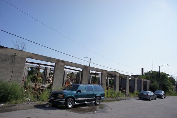 900 Madison Street , Gary, IN 46402